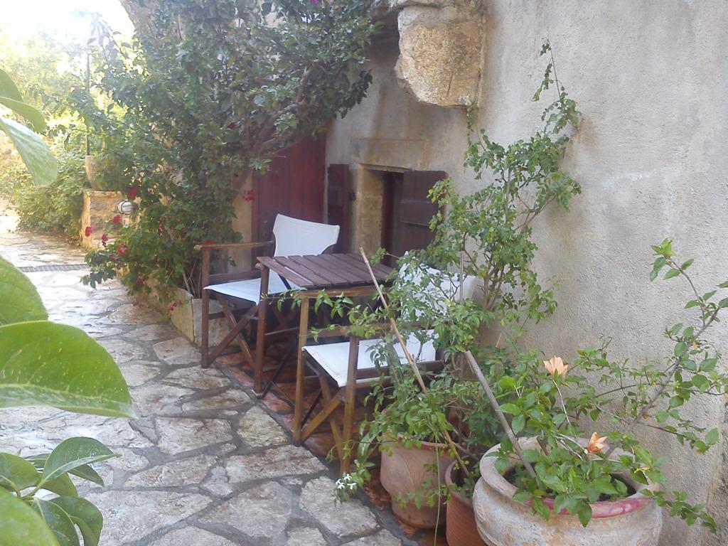 Porfyrousa Traditional Hotel Μυλοπόταμος Εξωτερικό φωτογραφία